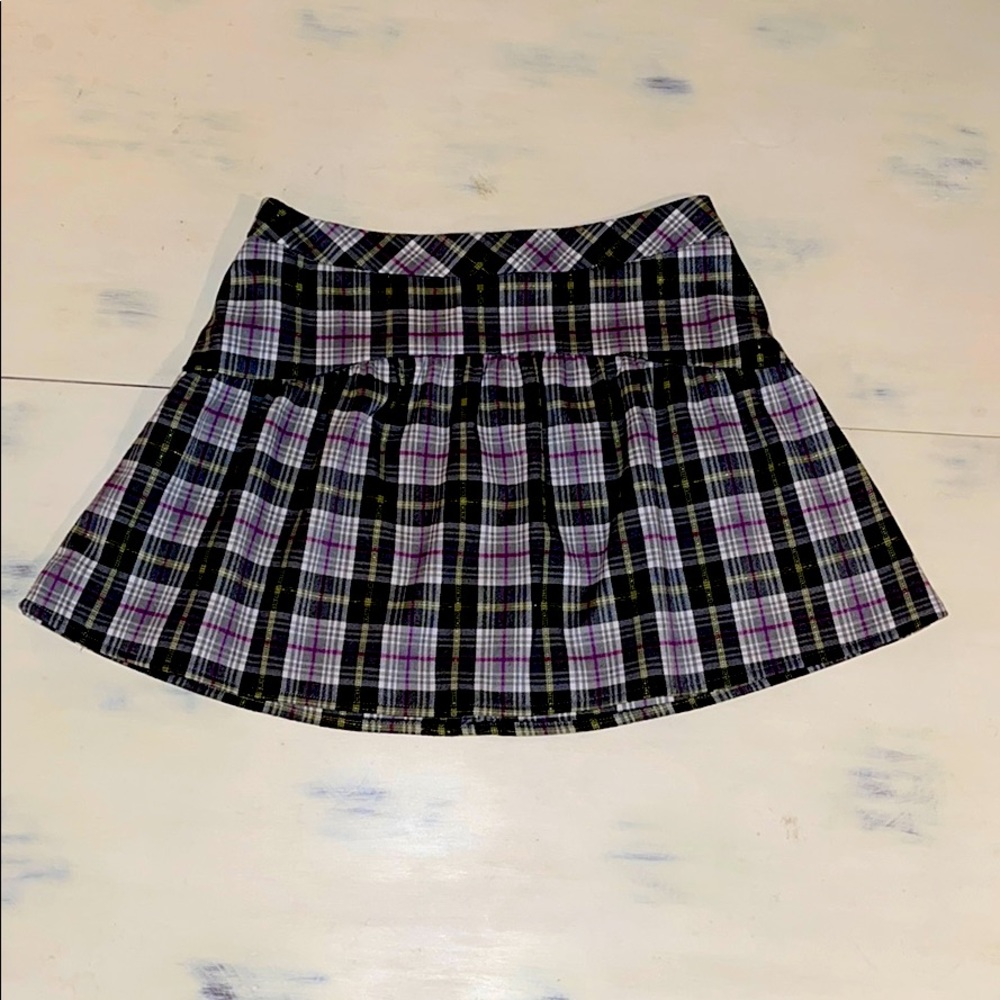 Girl’s plaid skirt